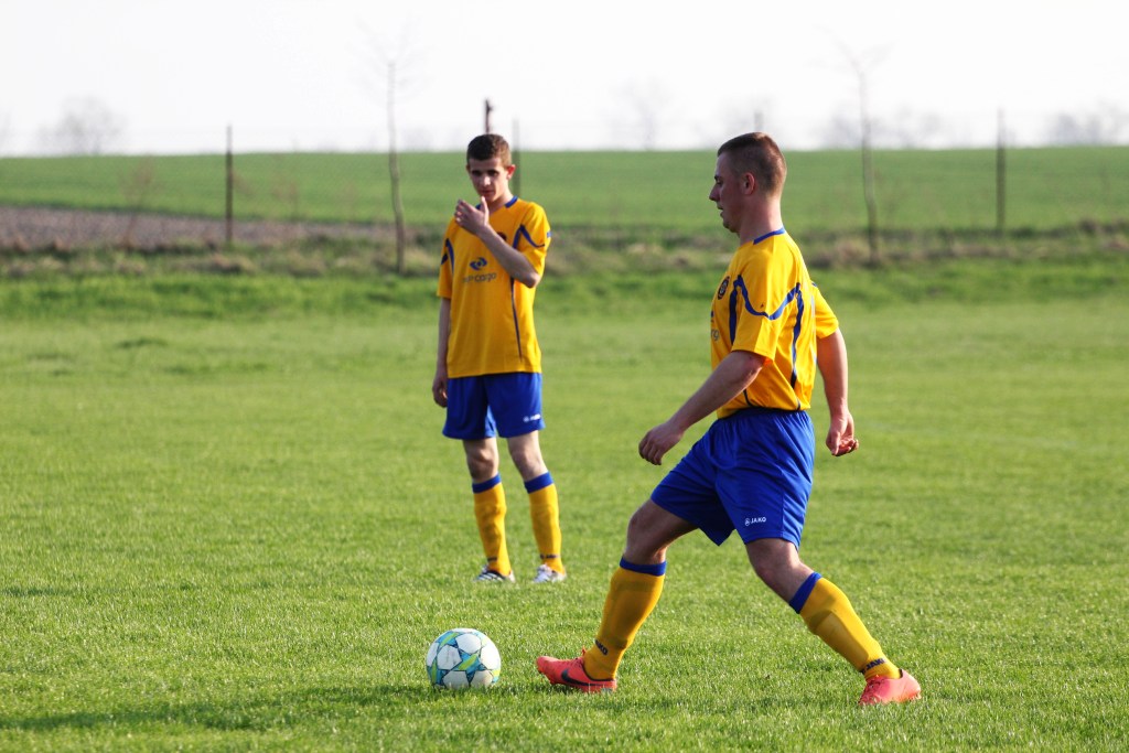 Czarni - Dąb 1:6