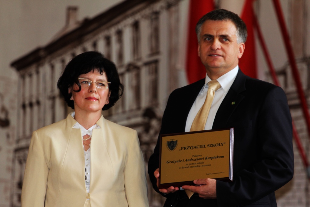 Odebrali świadectwa, czekają na maturę