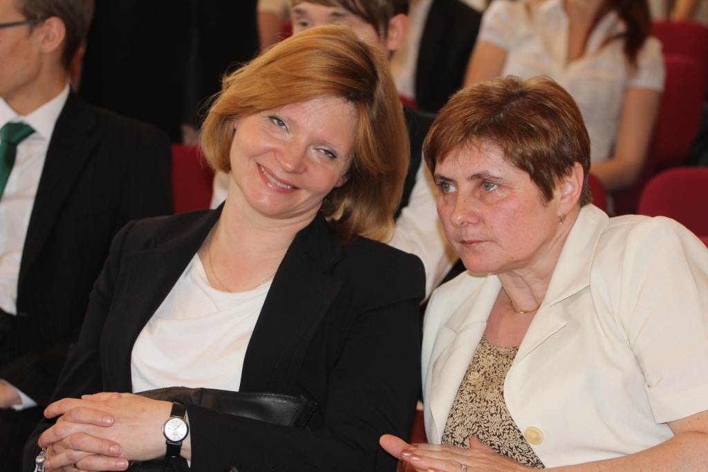 Odebrali świadectwa, czekają na maturę