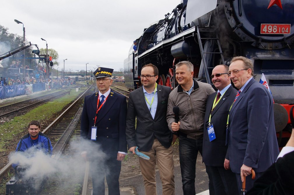 Maszyny pod parą przyjechały do Wolsztyna