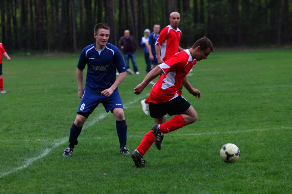 Klasa A: Ikar - GKS Męcinka 1:5