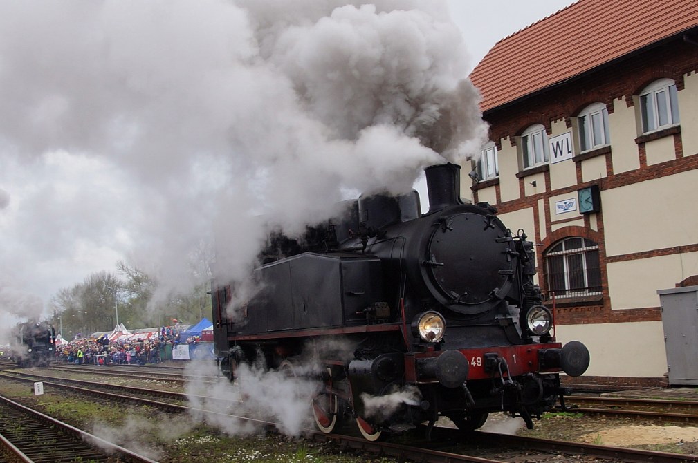 Maszyny pod parą przyjechały do Wolsztyna