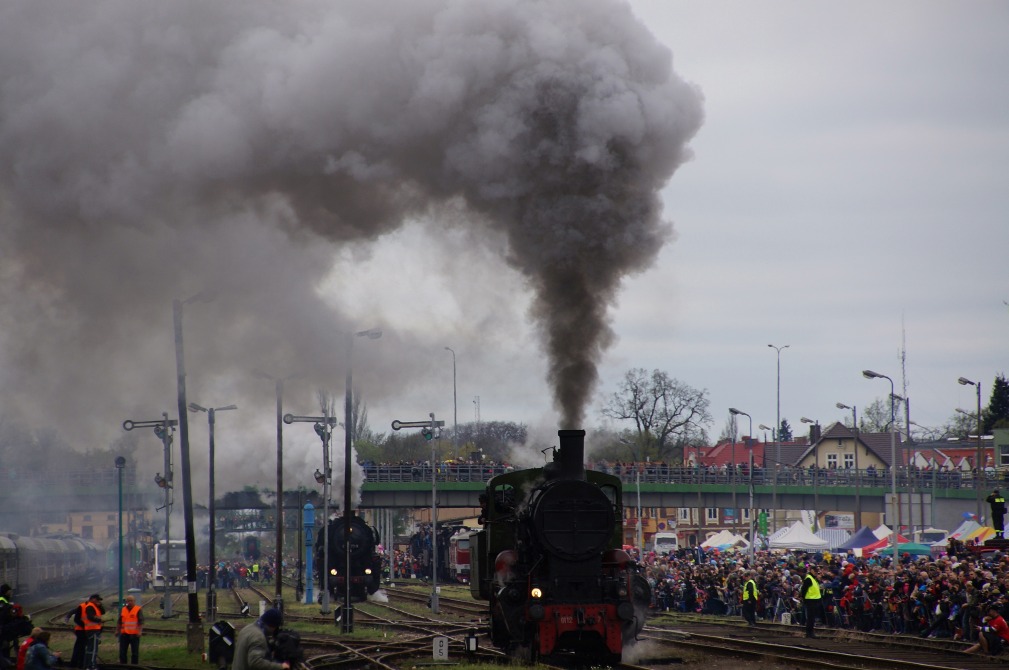 Maszyny pod parą przyjechały do Wolsztyna
