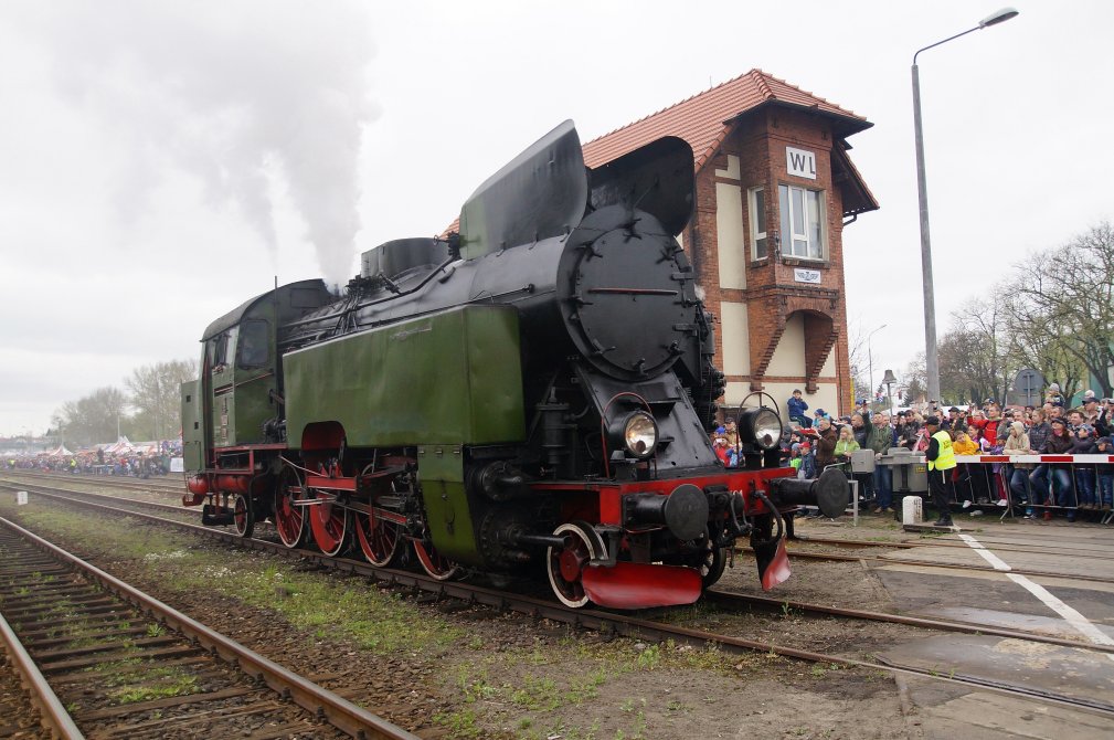 Maszyny pod parą przyjechały do Wolsztyna