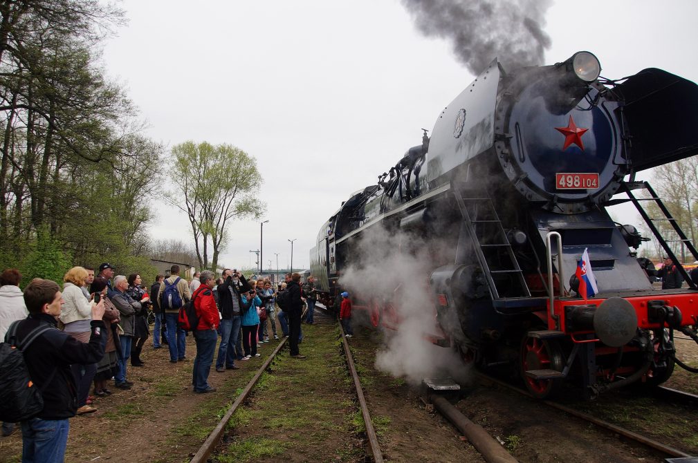 Maszyny pod parą przyjechały do Wolsztyna