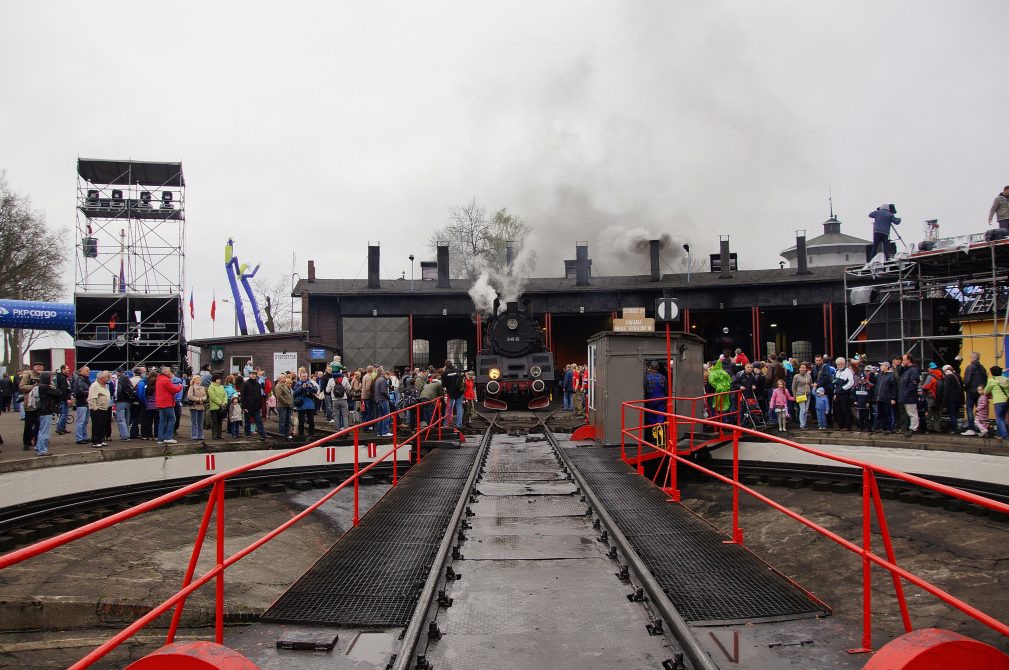 Maszyny pod parą przyjechały do Wolsztyna
