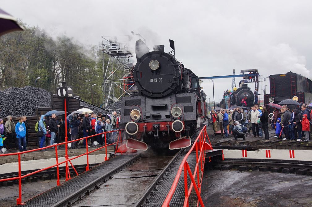 Maszyny pod parą przyjechały do Wolsztyna