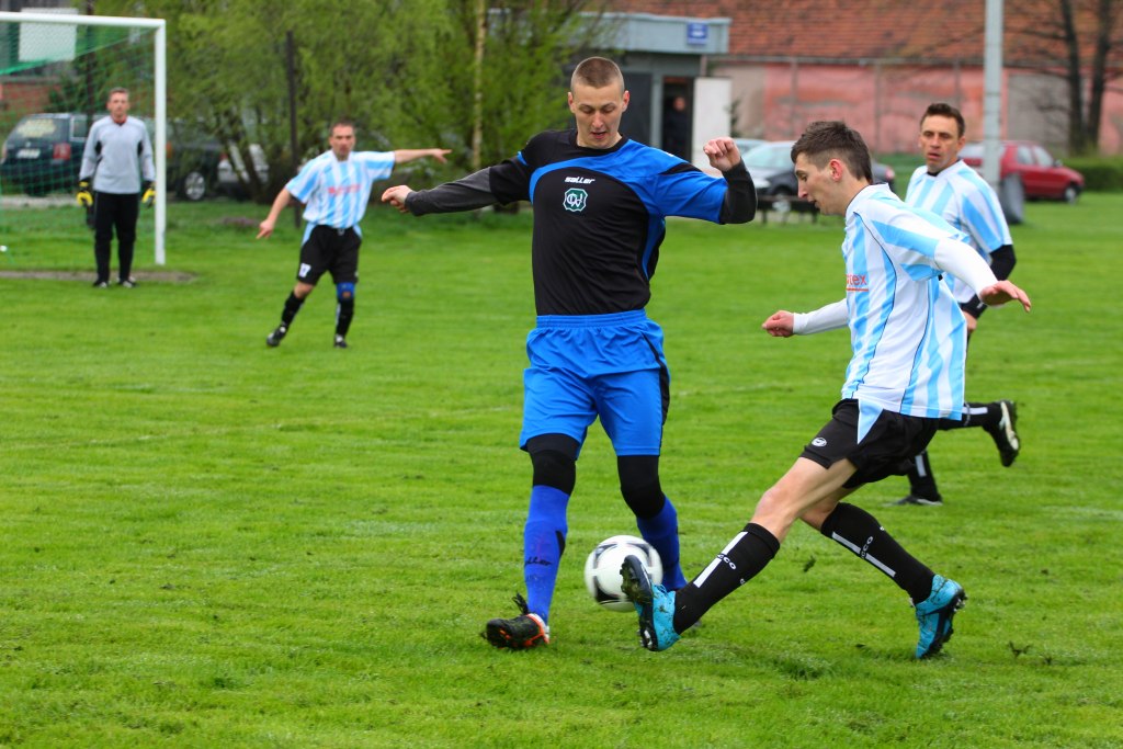 Klasa B: Albatros - Cicha Woda 1:2