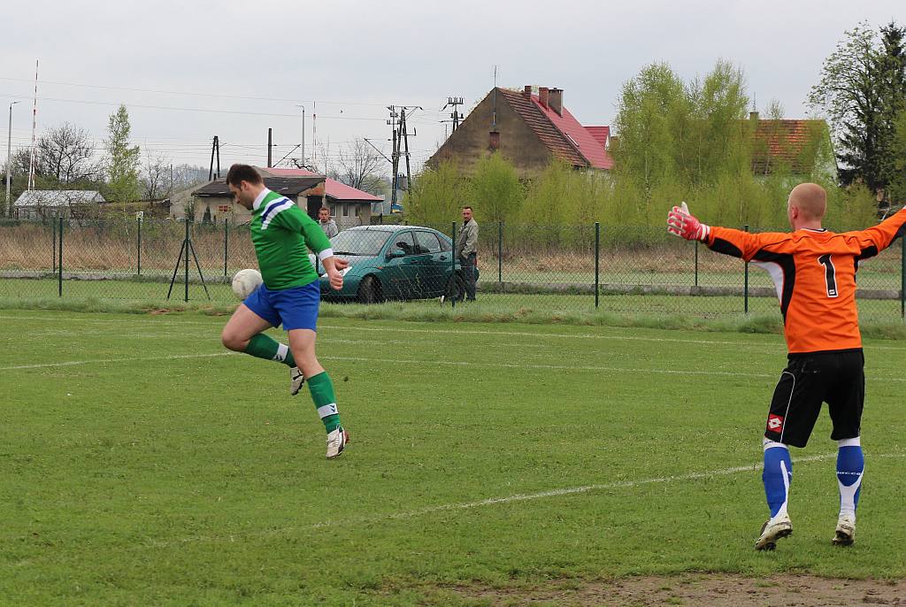 Klasa B: Victoria - Czarni 1:4