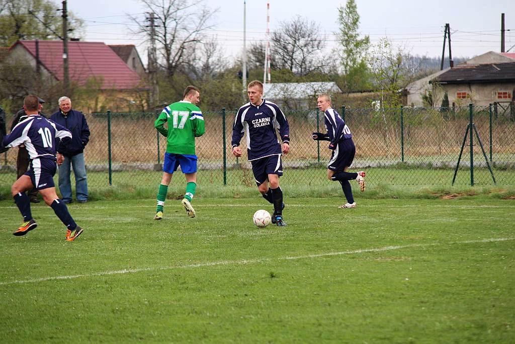 Klasa B: Victoria - Czarni 1:4