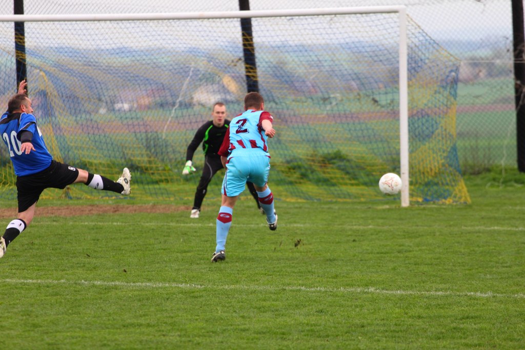 Klasa B: Orzeł - Błękitni 1:3