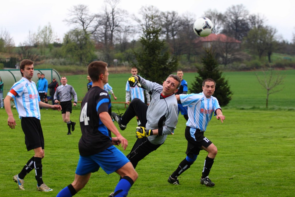 Klasa B: Albatros - Cicha Woda 1:2