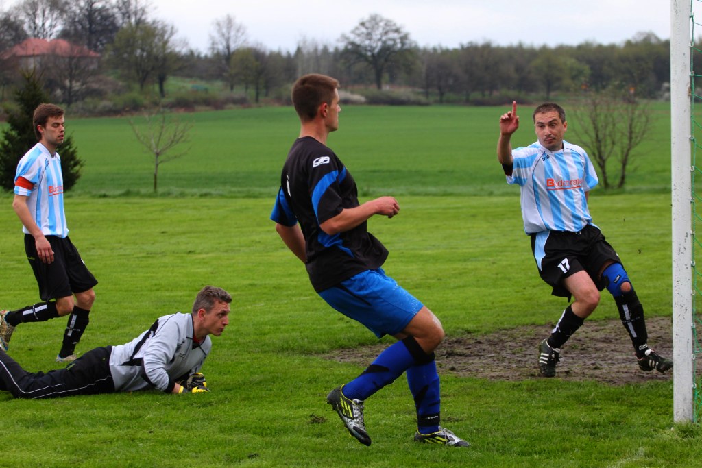 Klasa B: Albatros - Cicha Woda 1:2
