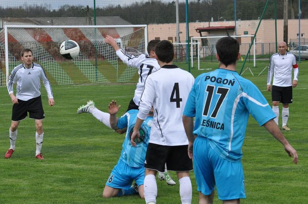 IV liga: Orkan - Pogoń 0:0