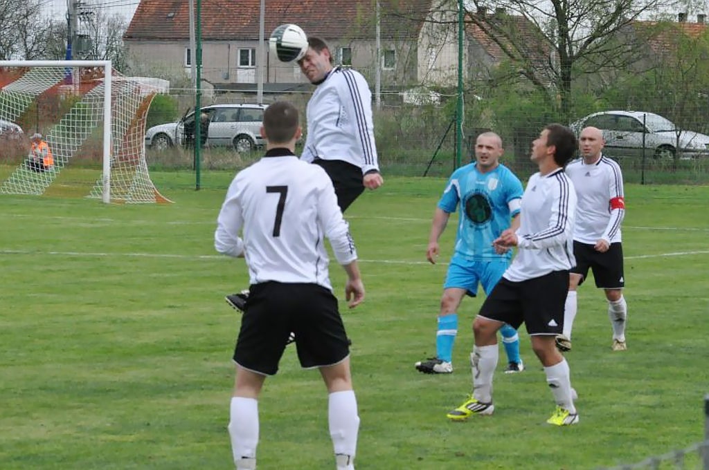 IV liga: Orkan - Pogoń 0:0