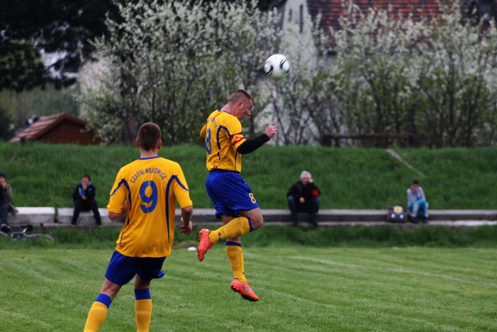Klasa A: Czarni - Iskra 2:3