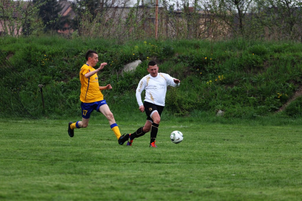 Klasa A: Czarni - Iskra 2:3
