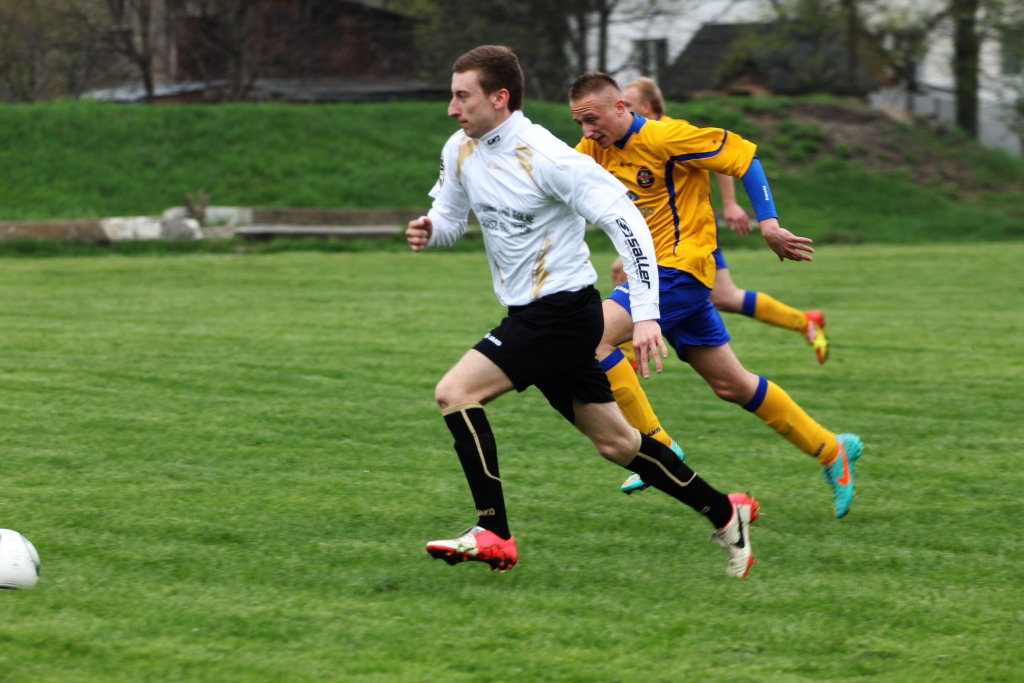 Klasa A: Czarni - Iskra 2:3