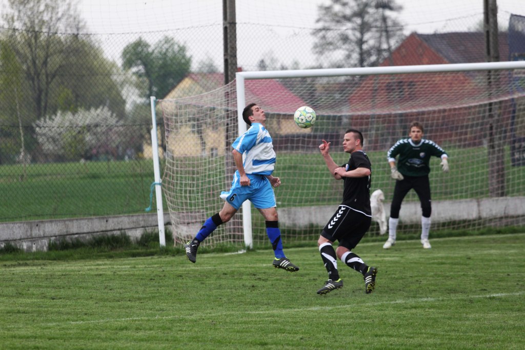 Klasa A: Dąb - Victoria 0:1