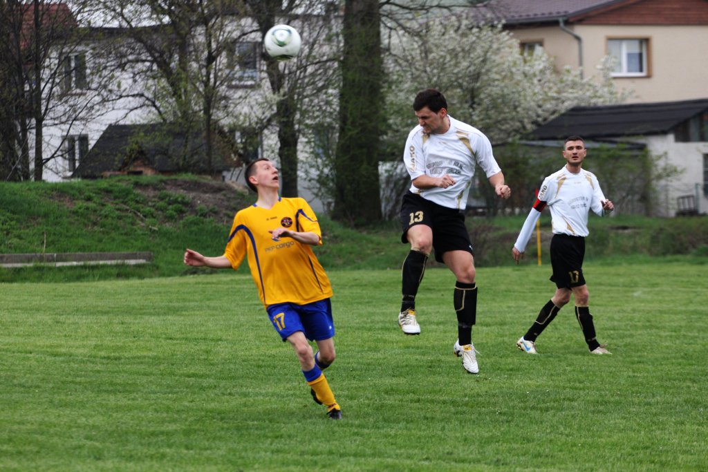 Klasa A: Czarni - Iskra 2:3