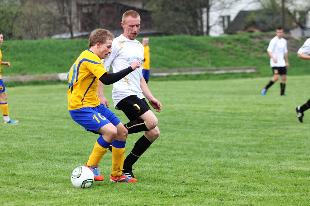 Klasa A: Czarni - Iskra 2:3