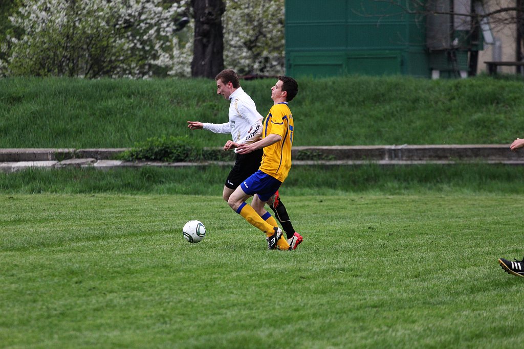 Klasa A: Czarni - Iskra 2:3