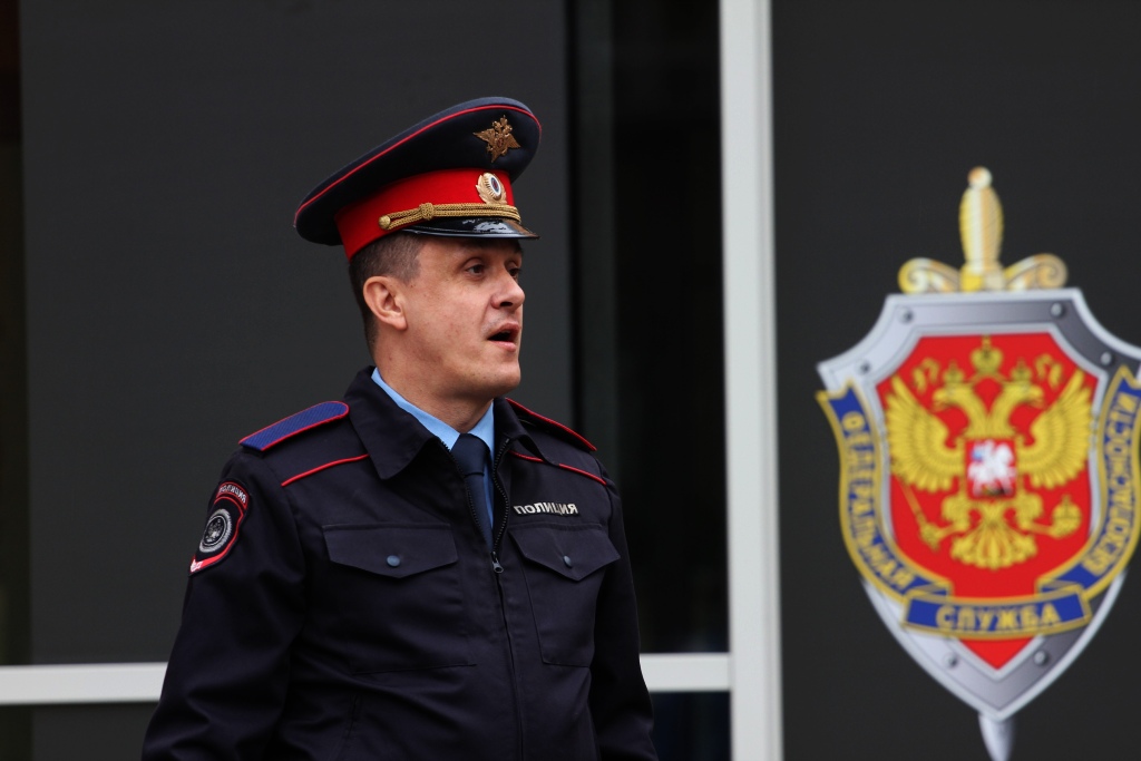 Legniccy policjanci w kostiumach ze Szklanej
