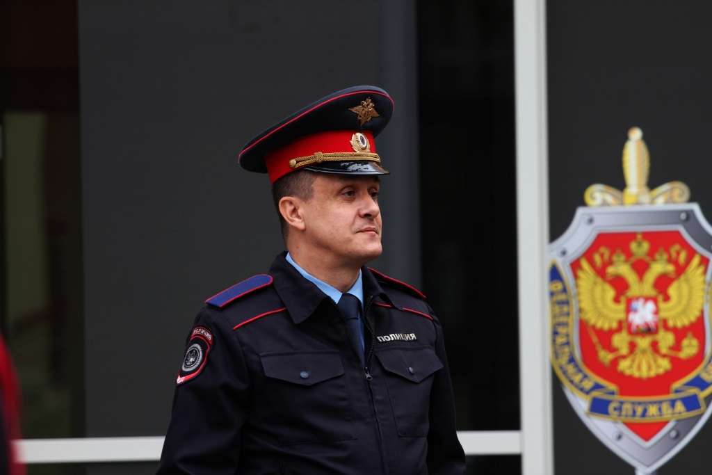 Legniccy policjanci w kostiumach ze Szklanej