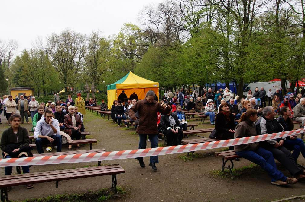 Majówka rozpoczęta w legnickim parku