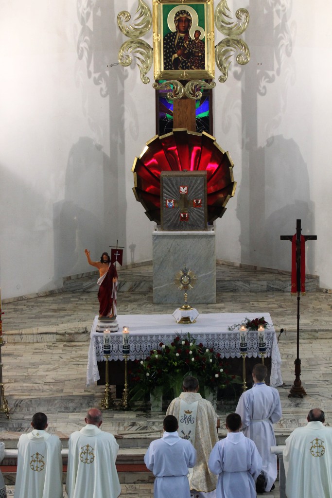 Uroczystość odpustowa na osiedlu Kopernika