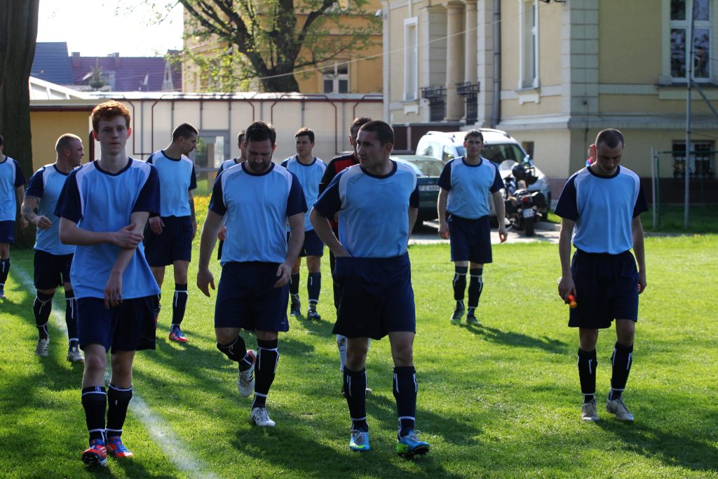 Klasa A: KS Legnickie Pole - Zryw 4:2
