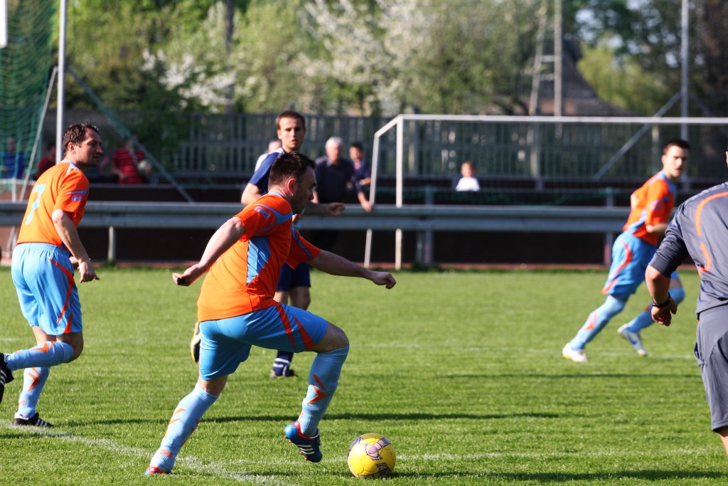 Klasa A: KS Legnickie Pole - Zryw 4:2