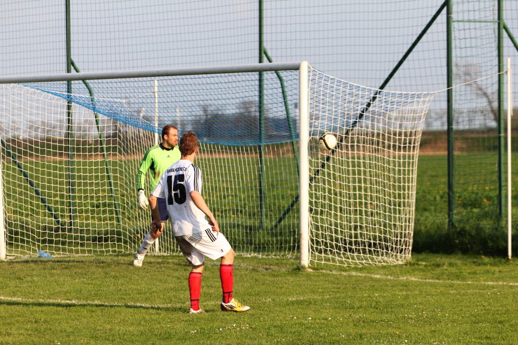 Okręgówka: Mewa - Iskra 2:3