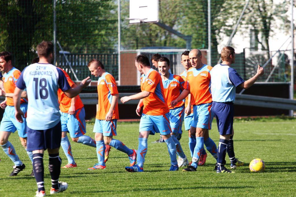 Klasa A: KS Legnickie Pole - Zryw 4:2
