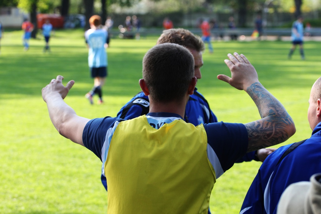 Klasa A: KS Legnickie Pole - Zryw 4:2