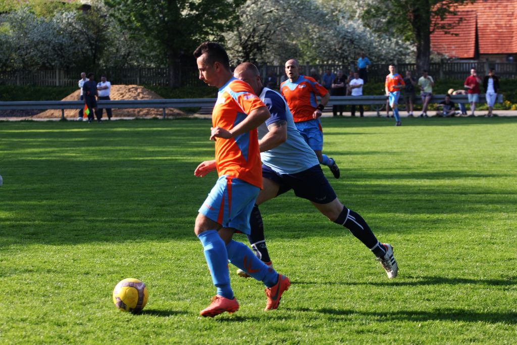 Klasa A: KS Legnickie Pole - Zryw 4:2