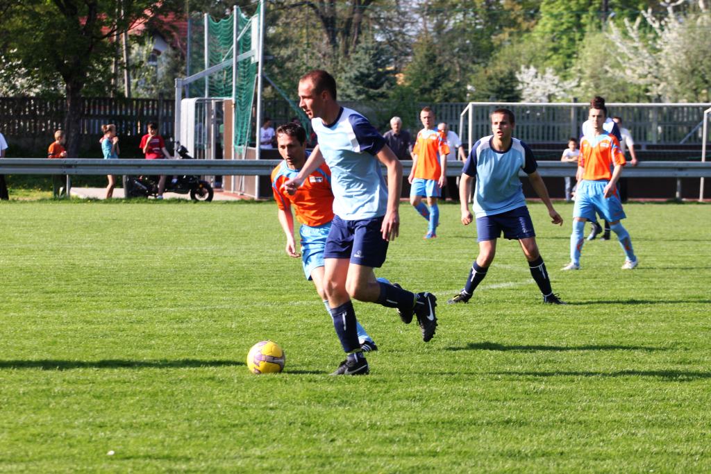 Klasa A: KS Legnickie Pole - Zryw 4:2