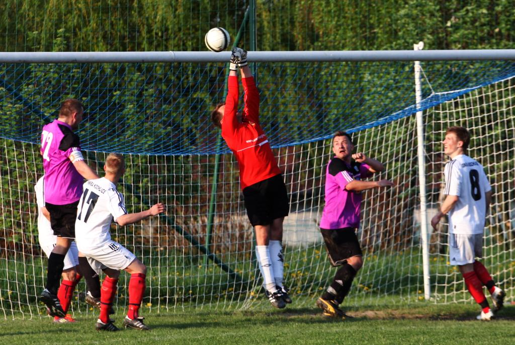Okręgówka: Mewa - Iskra 2:3