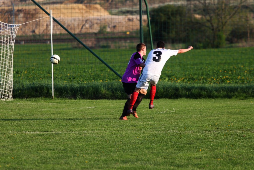 Okręgówka: Mewa - Iskra 2:3