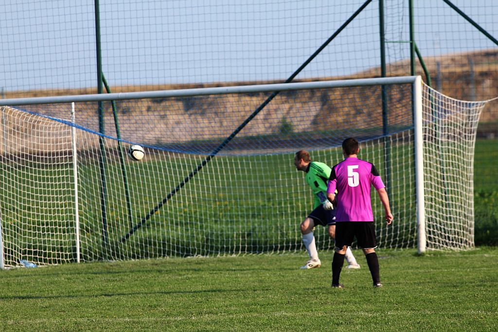 Okręgówka: Mewa - Iskra 2:3