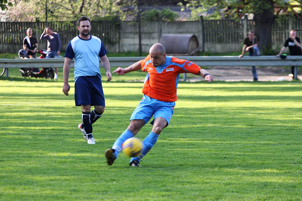 Klasa A: KS Legnickie Pole - Zryw 4:2
