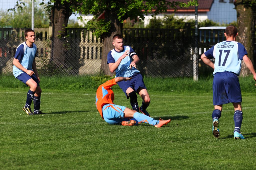 Klasa A: KS Legnickie Pole - Zryw 4:2