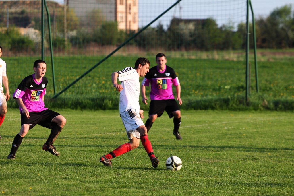 Okręgówka: Mewa - Iskra 2:3