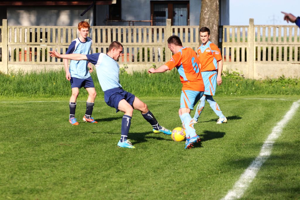Klasa A: KS Legnickie Pole - Zryw 4:2