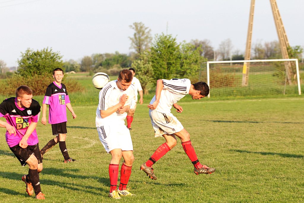 Okręgówka: Mewa - Iskra 2:3