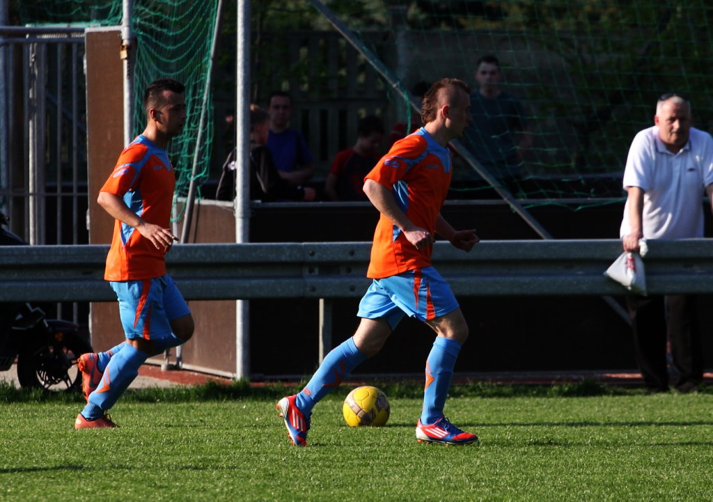 Klasa A: KS Legnickie Pole - Zryw 4:2