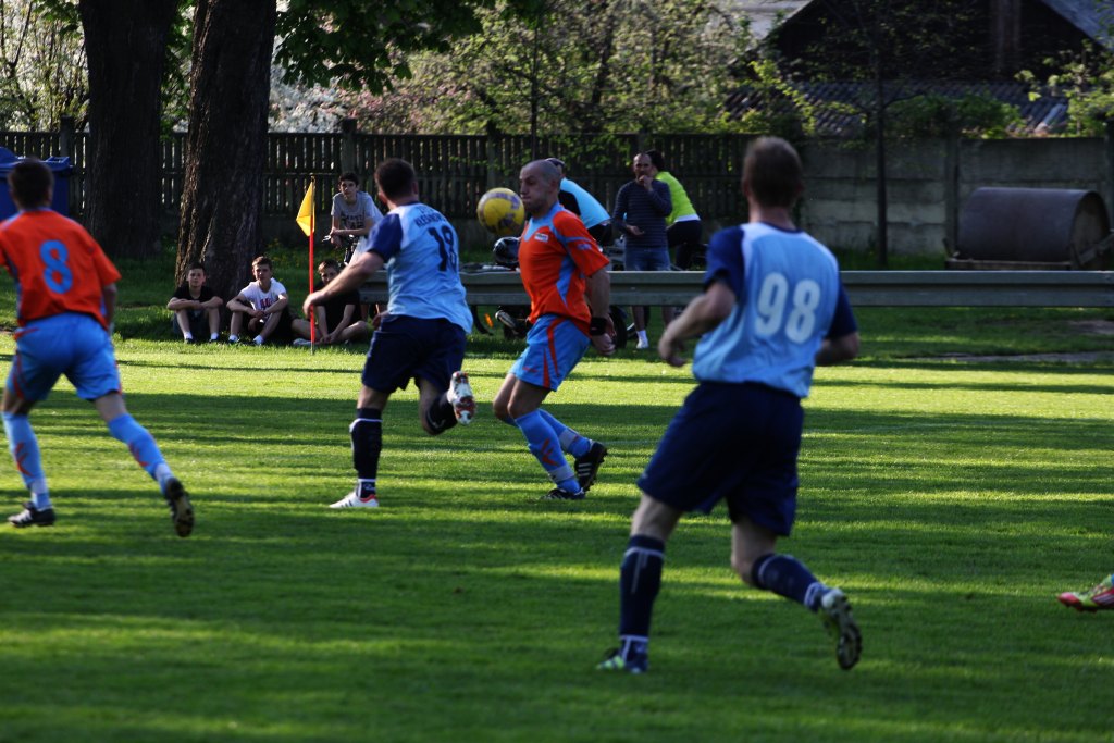 Klasa A: KS Legnickie Pole - Zryw 4:2