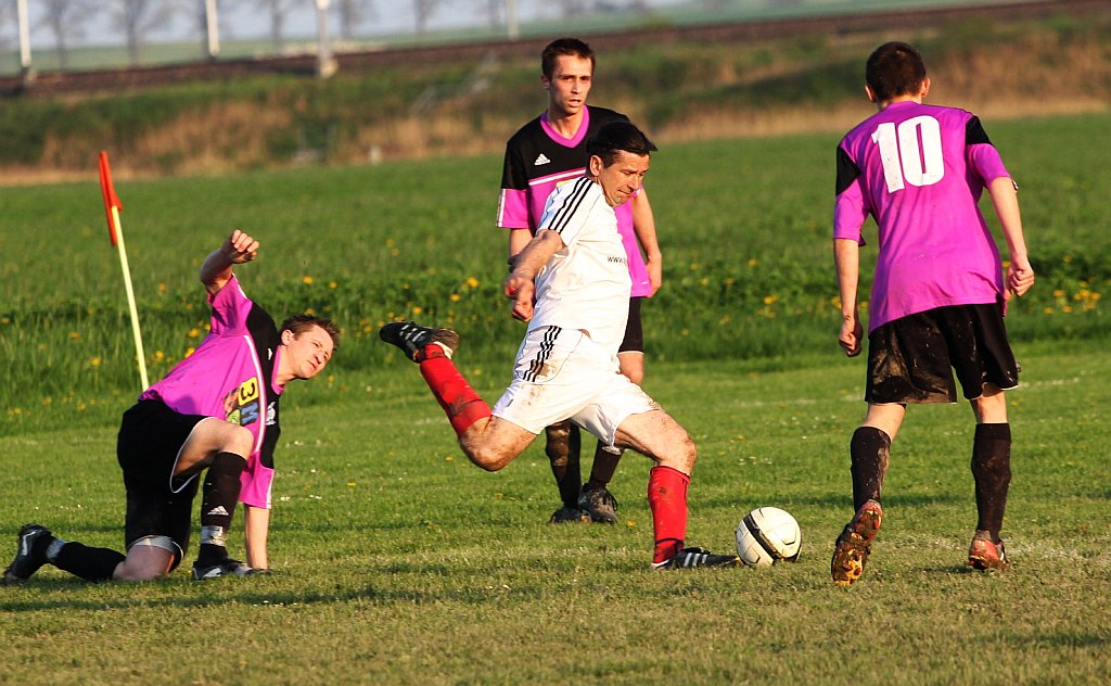 Okręgówka: Mewa - Iskra 2:3
