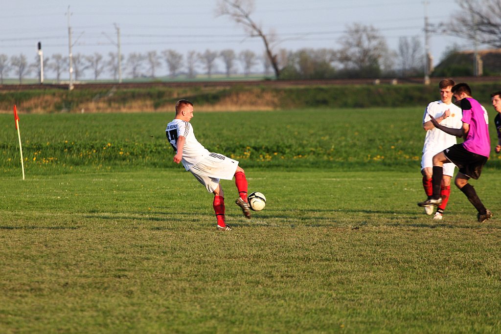 Okręgówka: Mewa - Iskra 2:3