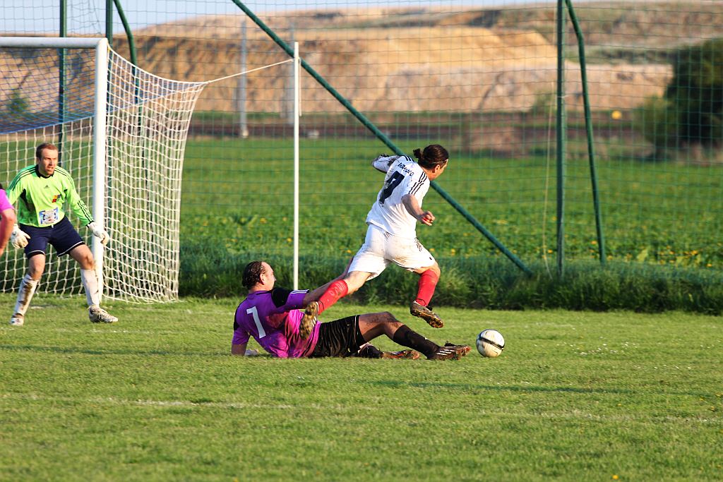 Okręgówka: Mewa - Iskra 2:3